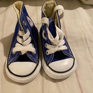🆕💙 Baby high top Converse